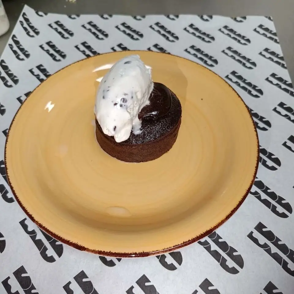PARRAQUE DE CHOCOLATE de tamaño grande
